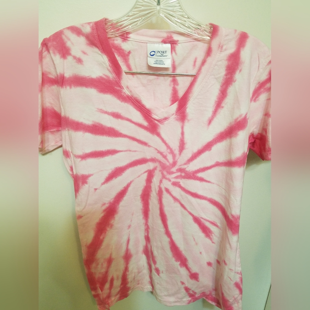 Womens pink and white tie dye shirt